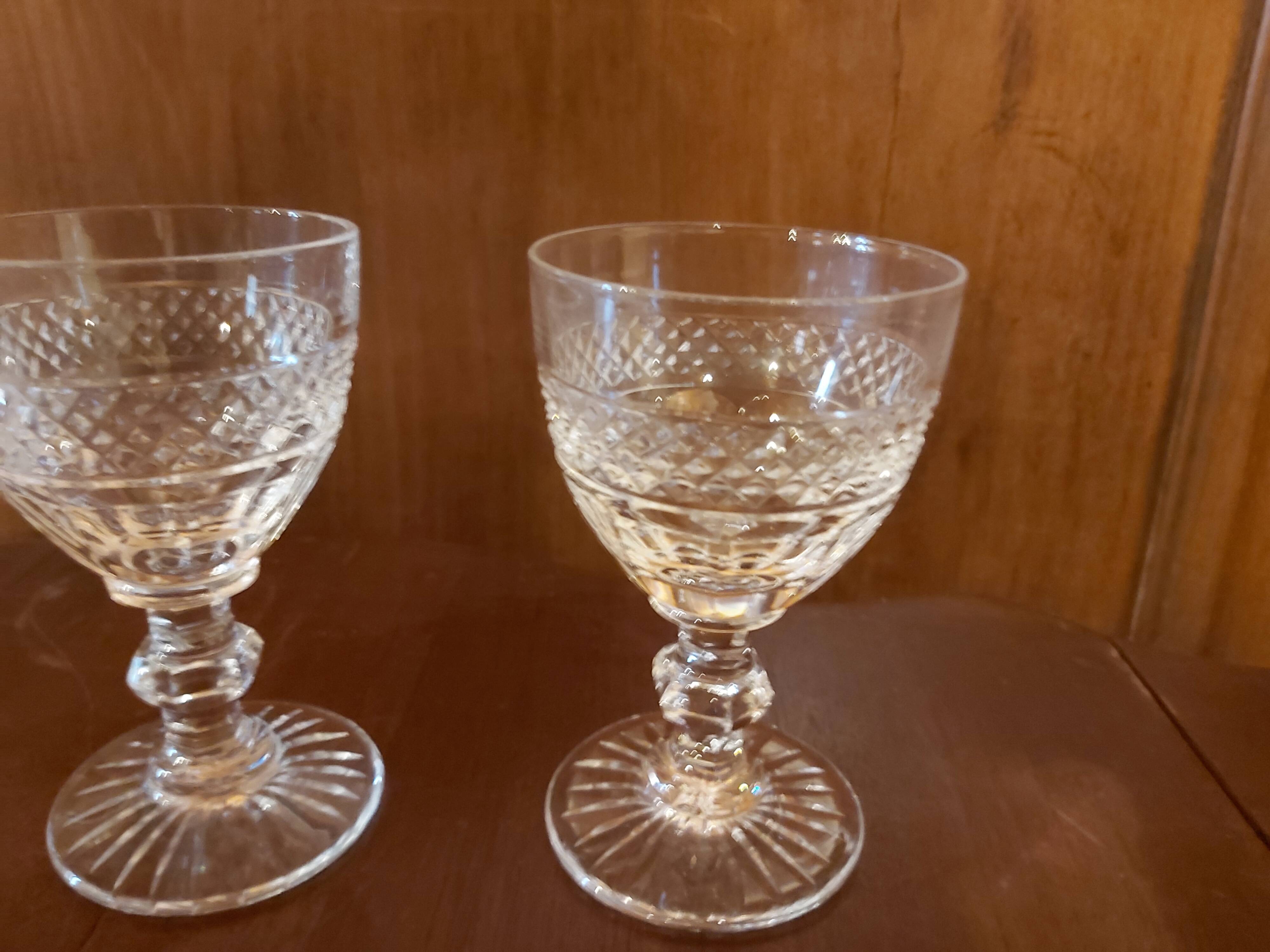 6 glasses in Bordeaux crystal Saint Louis model Trianon h 10.8 cm