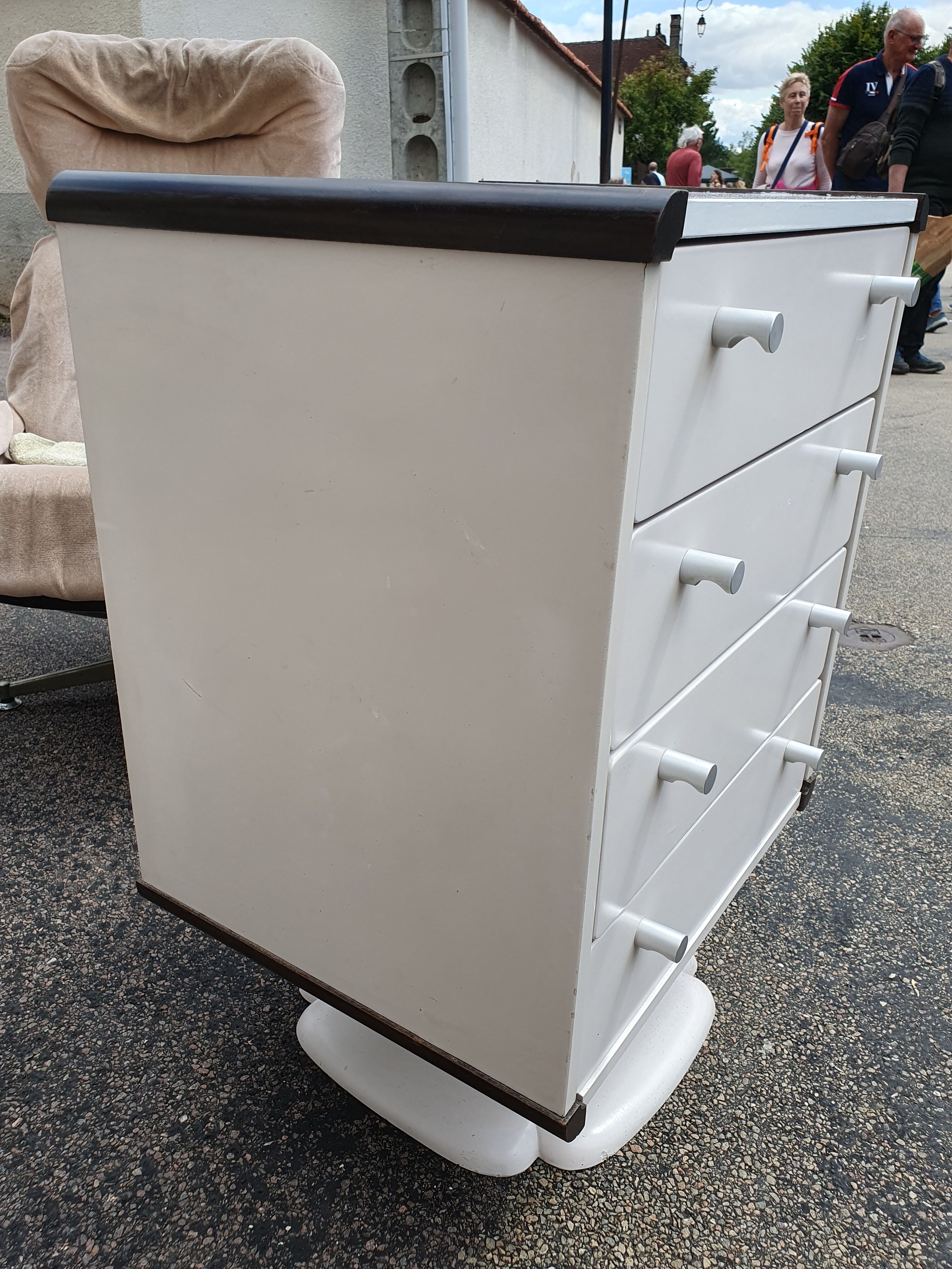 Chest of drawers vintage gautier furniture