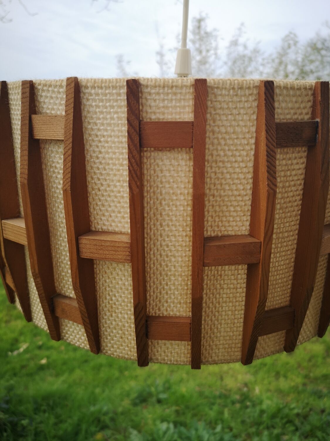 Jute and vintage wood pendant lamp