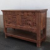 Coffre haut ancien en bois