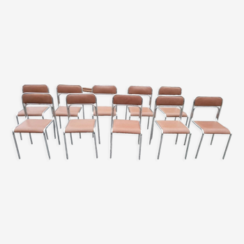 10 chaises vintage piètement chromé dessus skaï