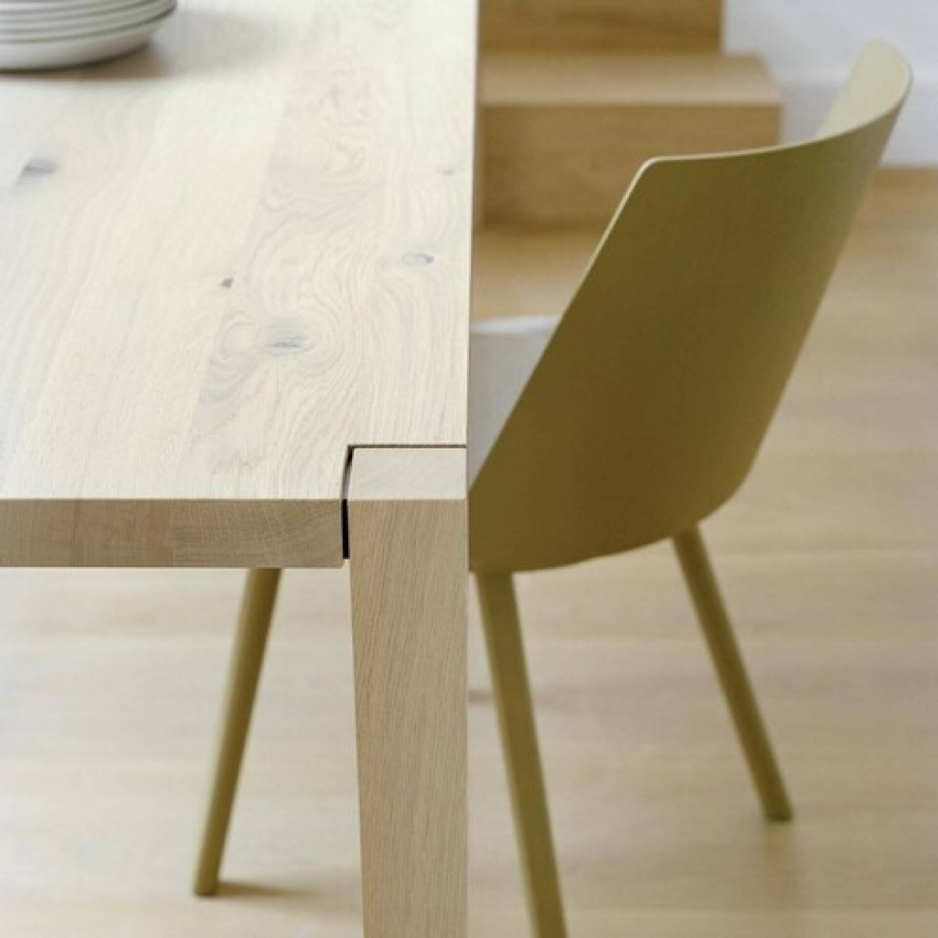 Table e15 ta19 Sloane – Philipp Mainzer – oiled European oak – 250 cm