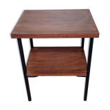 Table d'appoint en bois de placage et structure en métal vintage à deux plateaux
