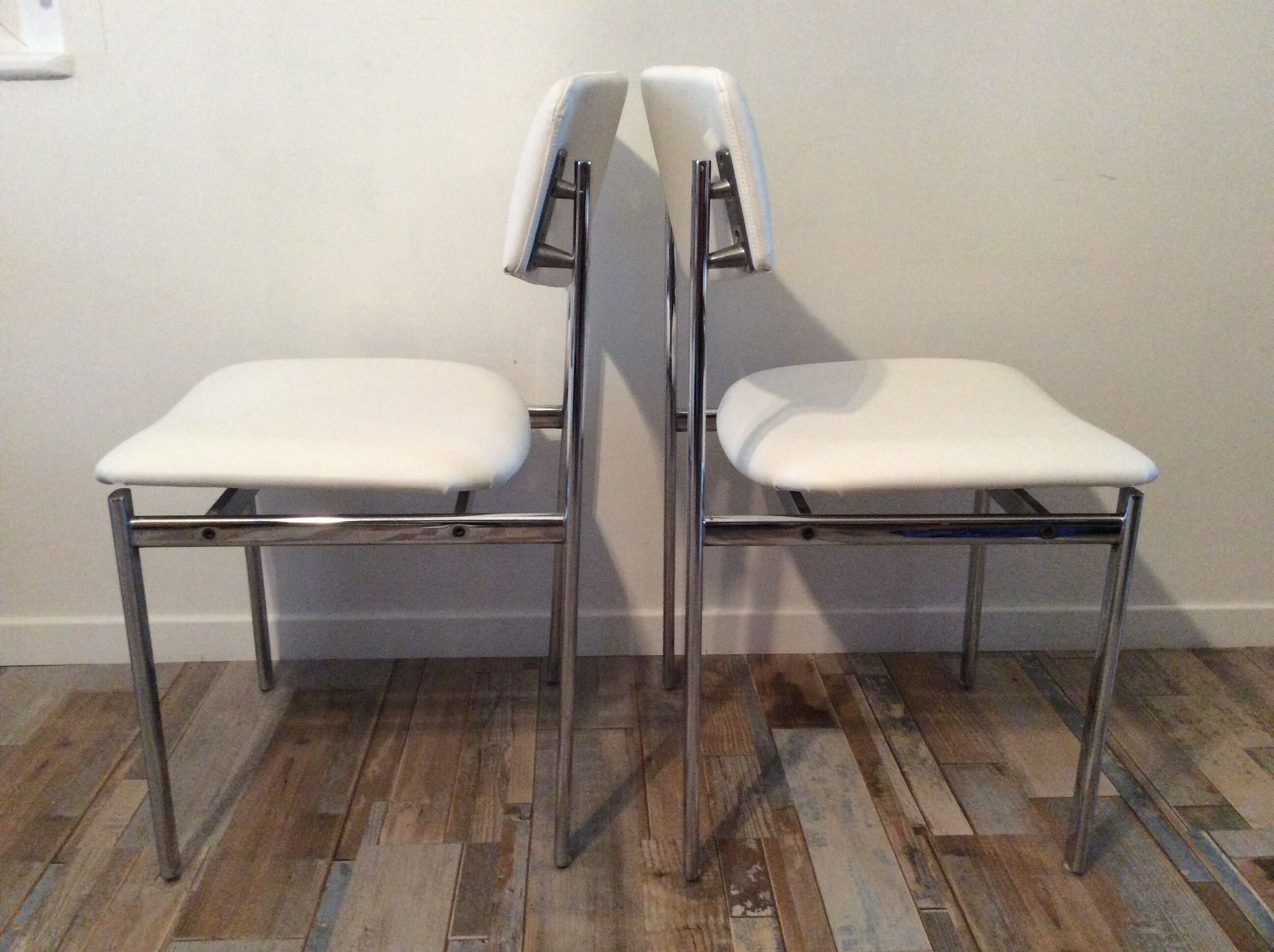 Set of 6 vintage chrome white leather chairs 70/80