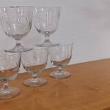 Vintage set of 5 engraved glasses on feet