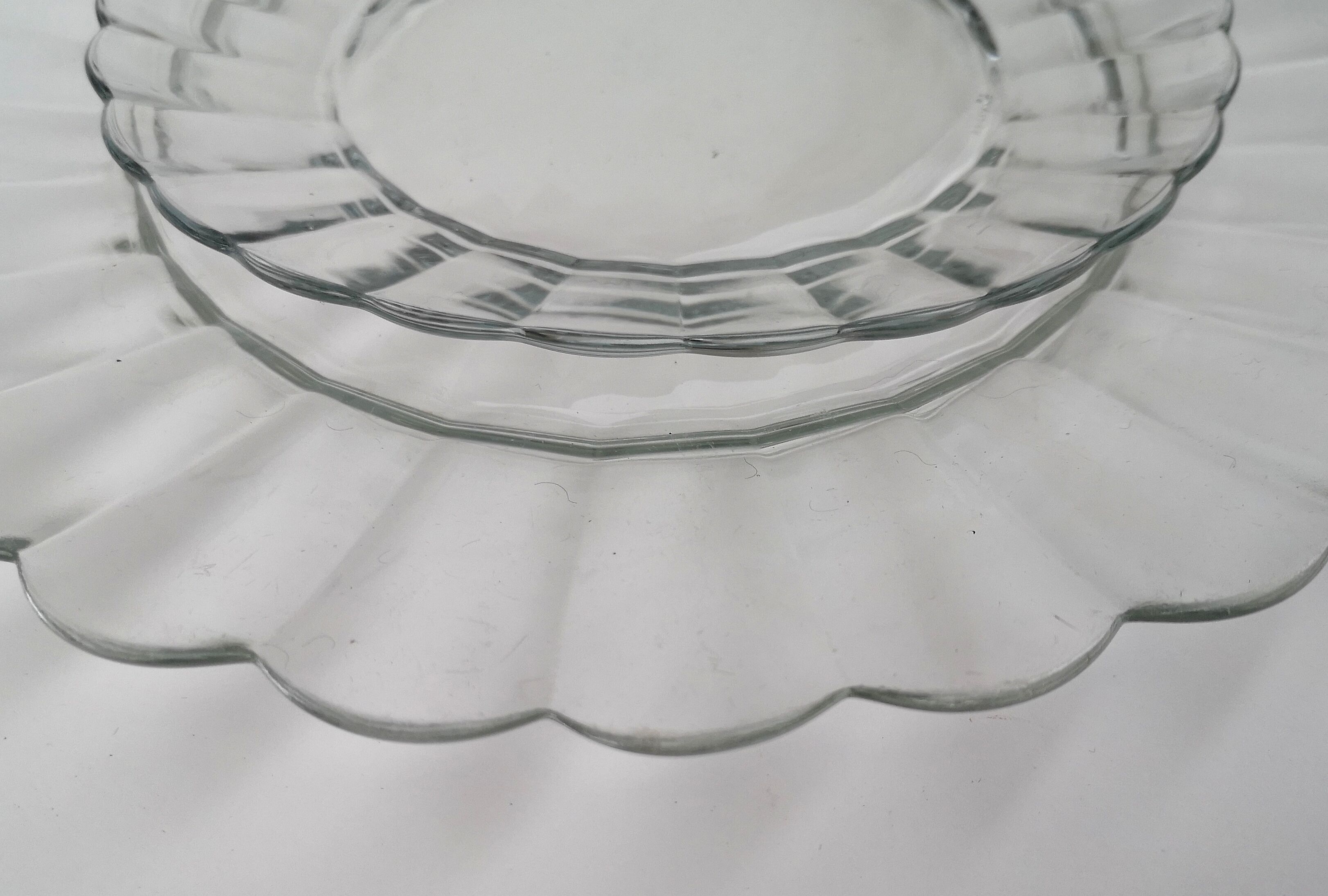 Dessert plates and dish