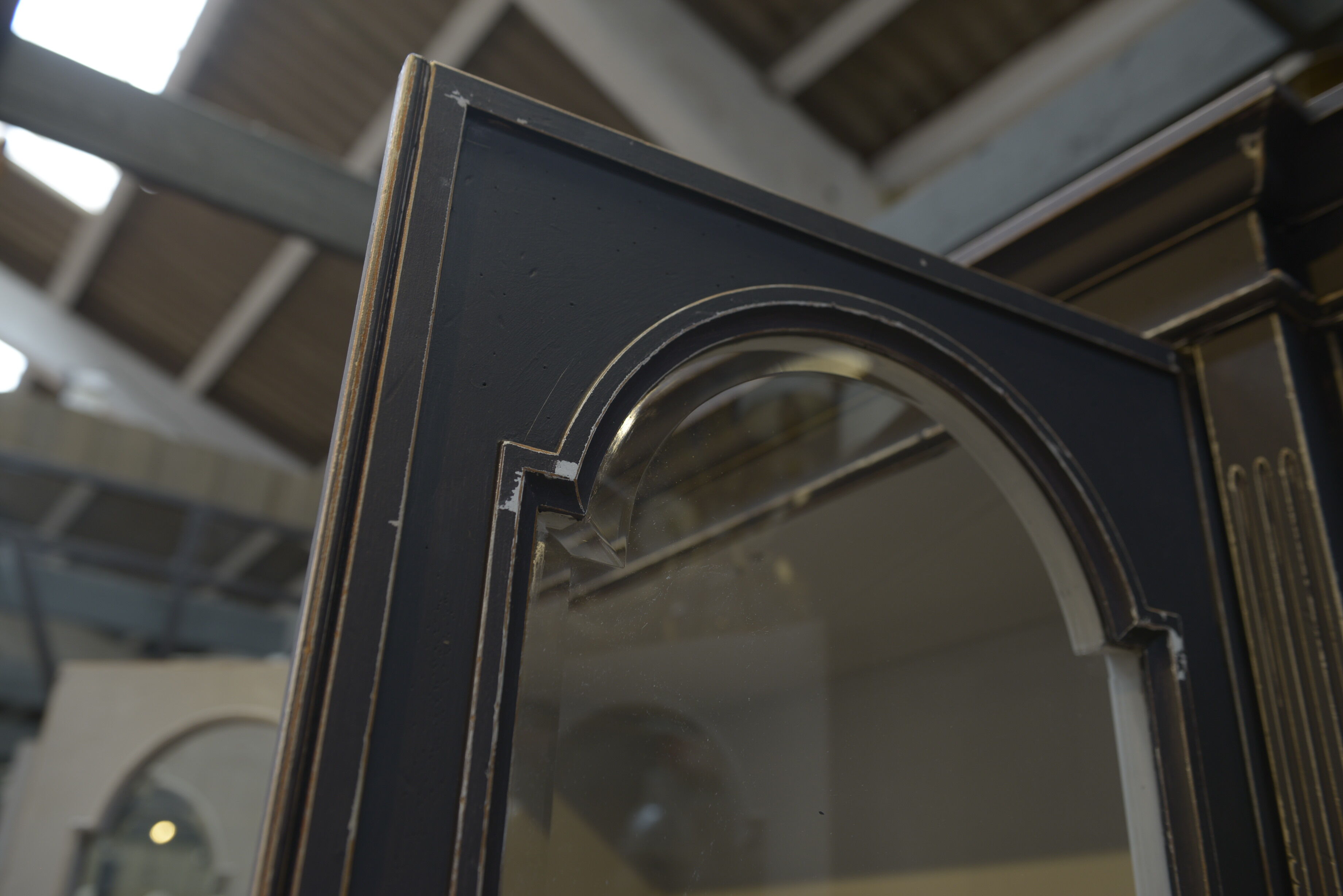 Showcase library patinated black