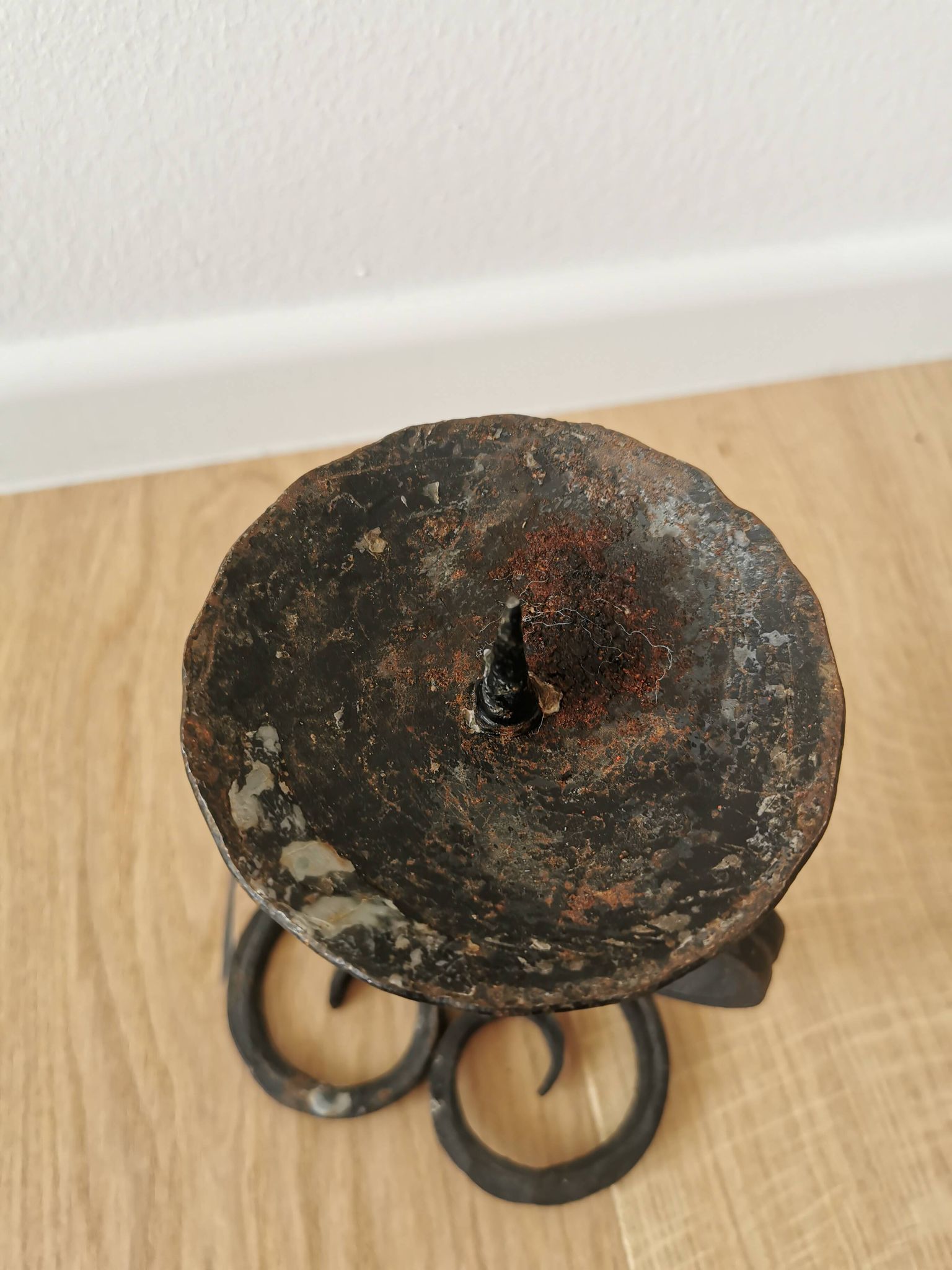 Vintage Iron Forged Candlestick Holder: Handmade Gothic Home Decor