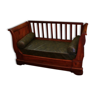 Banquette en noyer et cuir vert du XIXe siècle