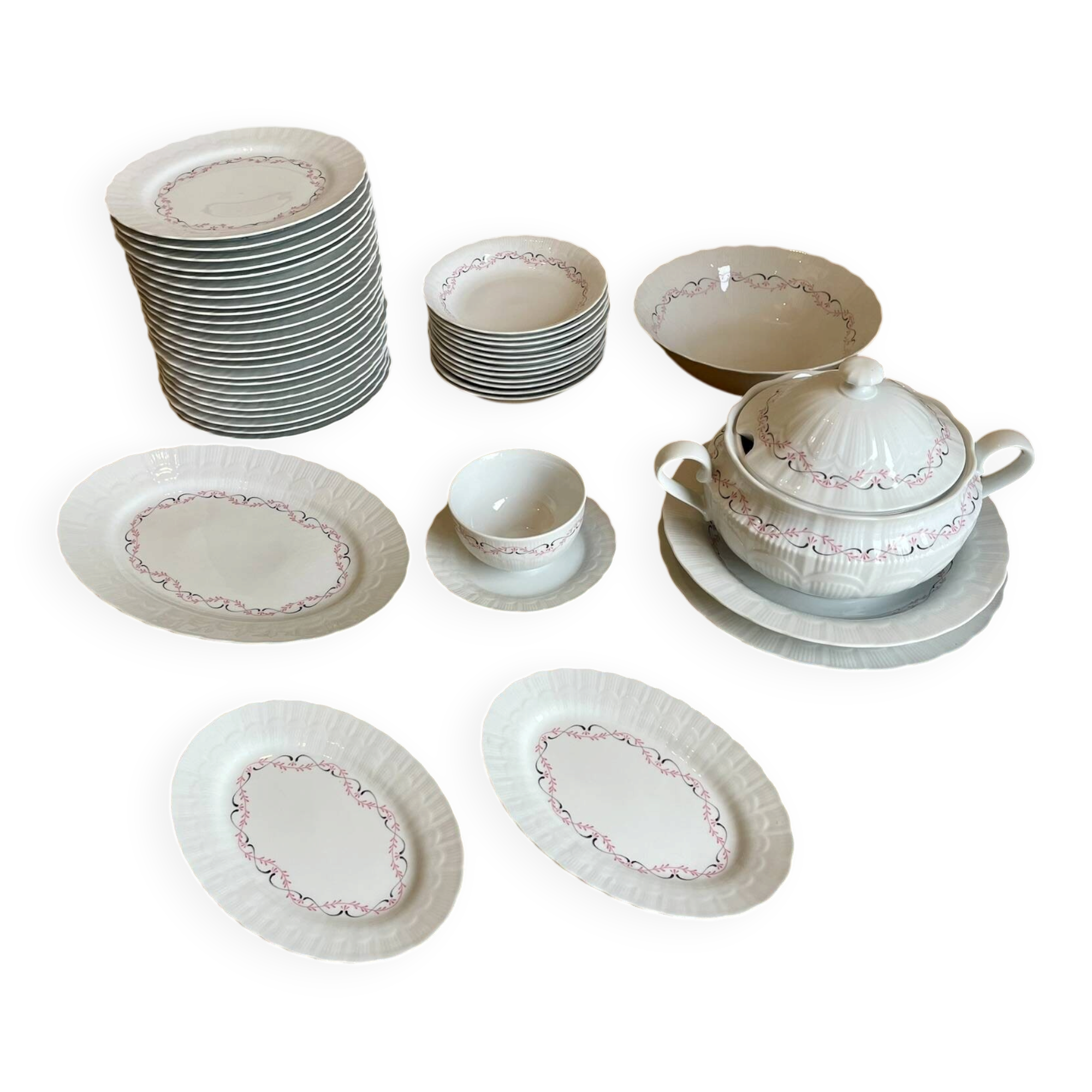 Large table service in porcelain from Bavaria Winterling Marktleuthen 44 pieces