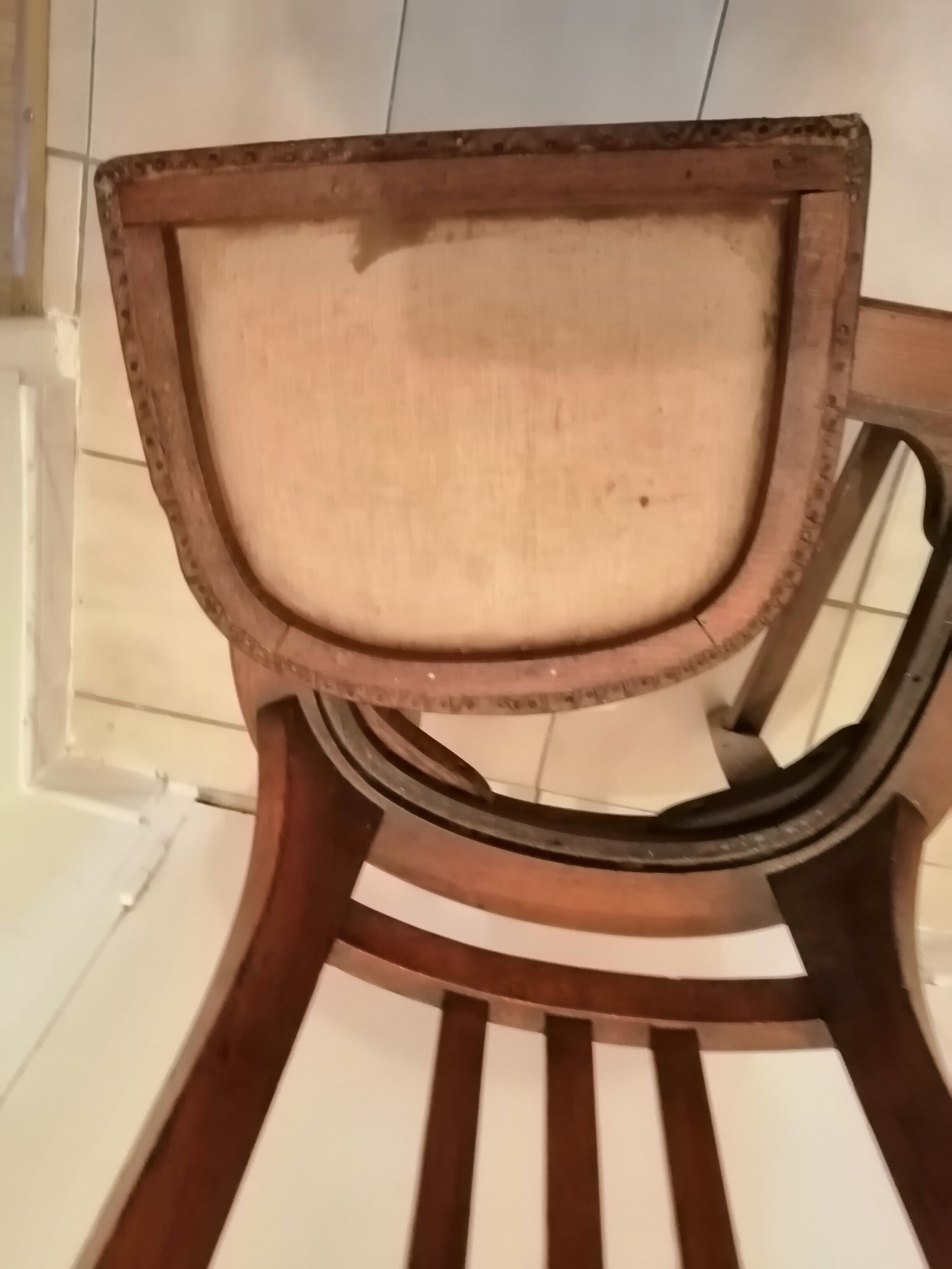 Chaise d'aisance en bois ancienne chene massif