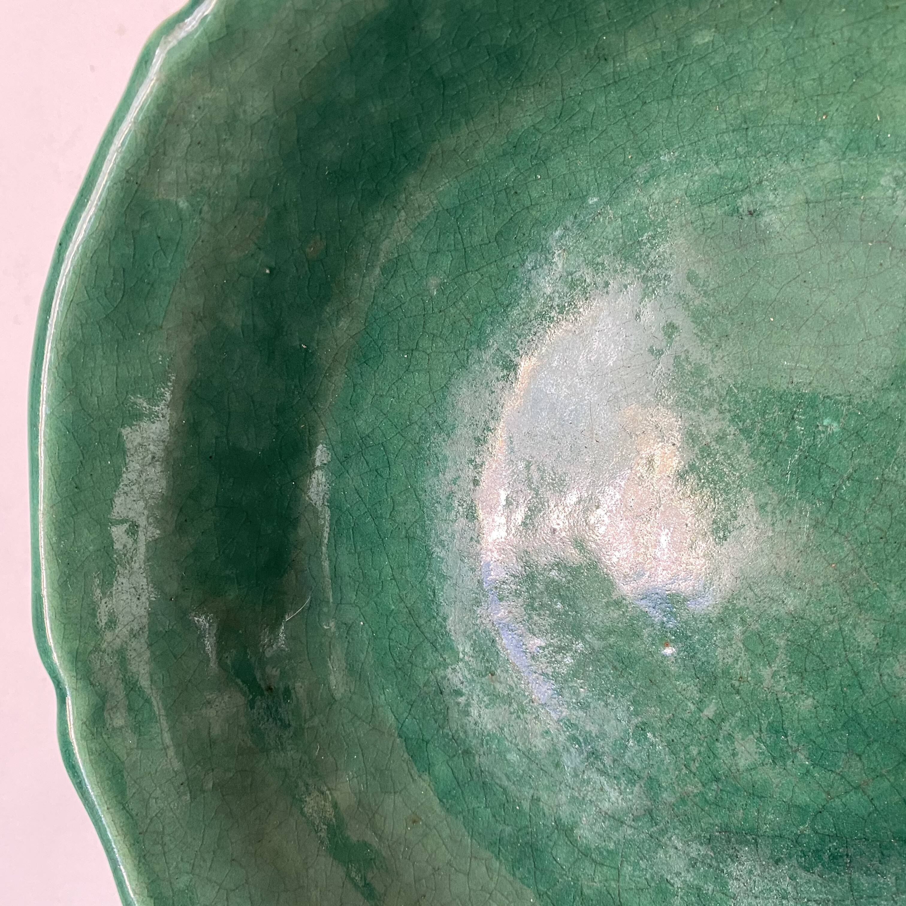 Salad bowl, fruit bowl in green ceramic