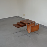 Nesting table / magazine rack