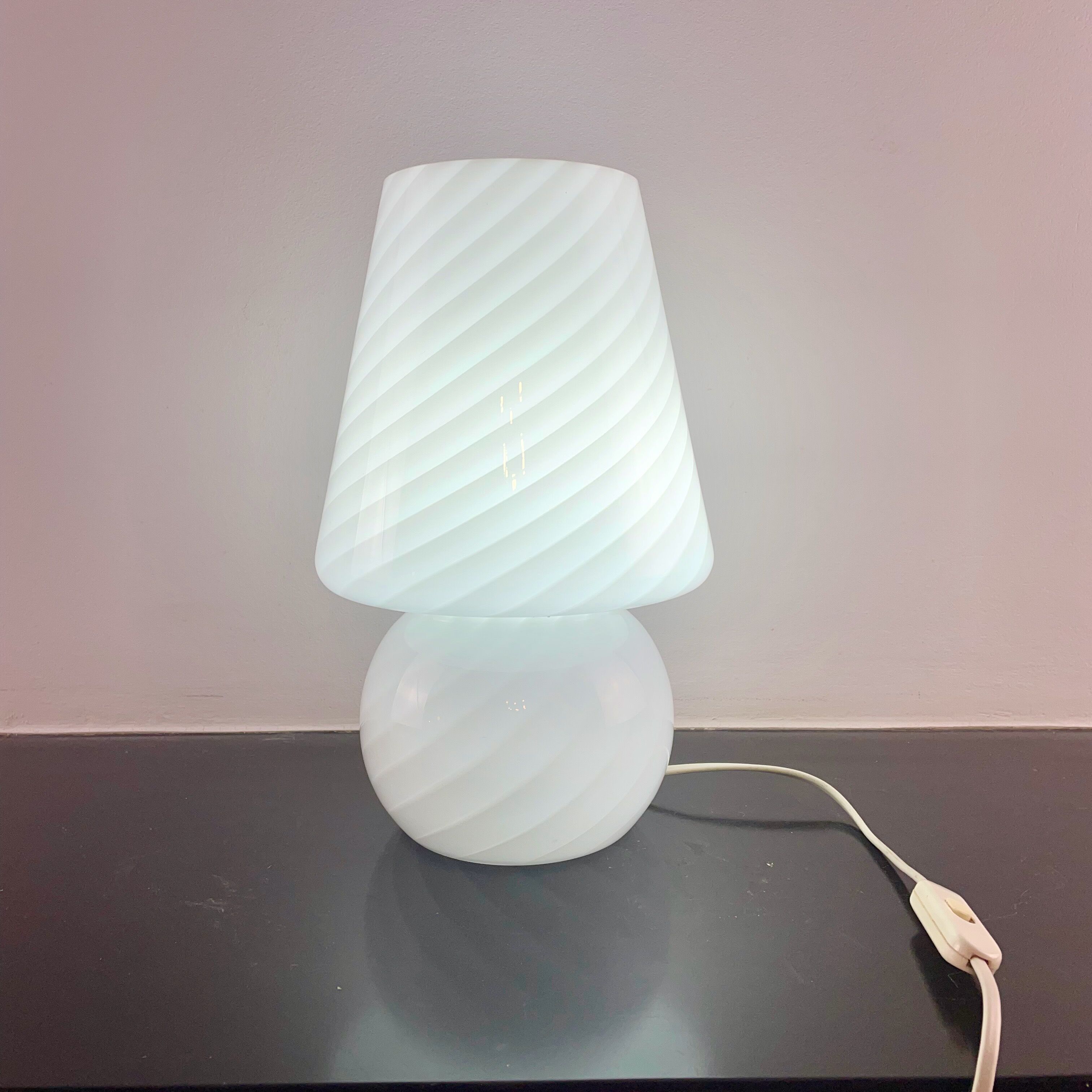 Murano glass mushroom lamp, Swirl, 1970