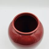 Vintage vase in glazed burgundy ceramic