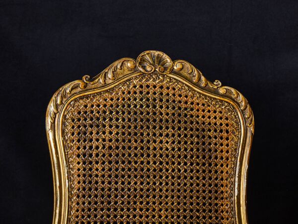 Lot de 4 chaises dorées style Louis XV – Style chaises de musiciens