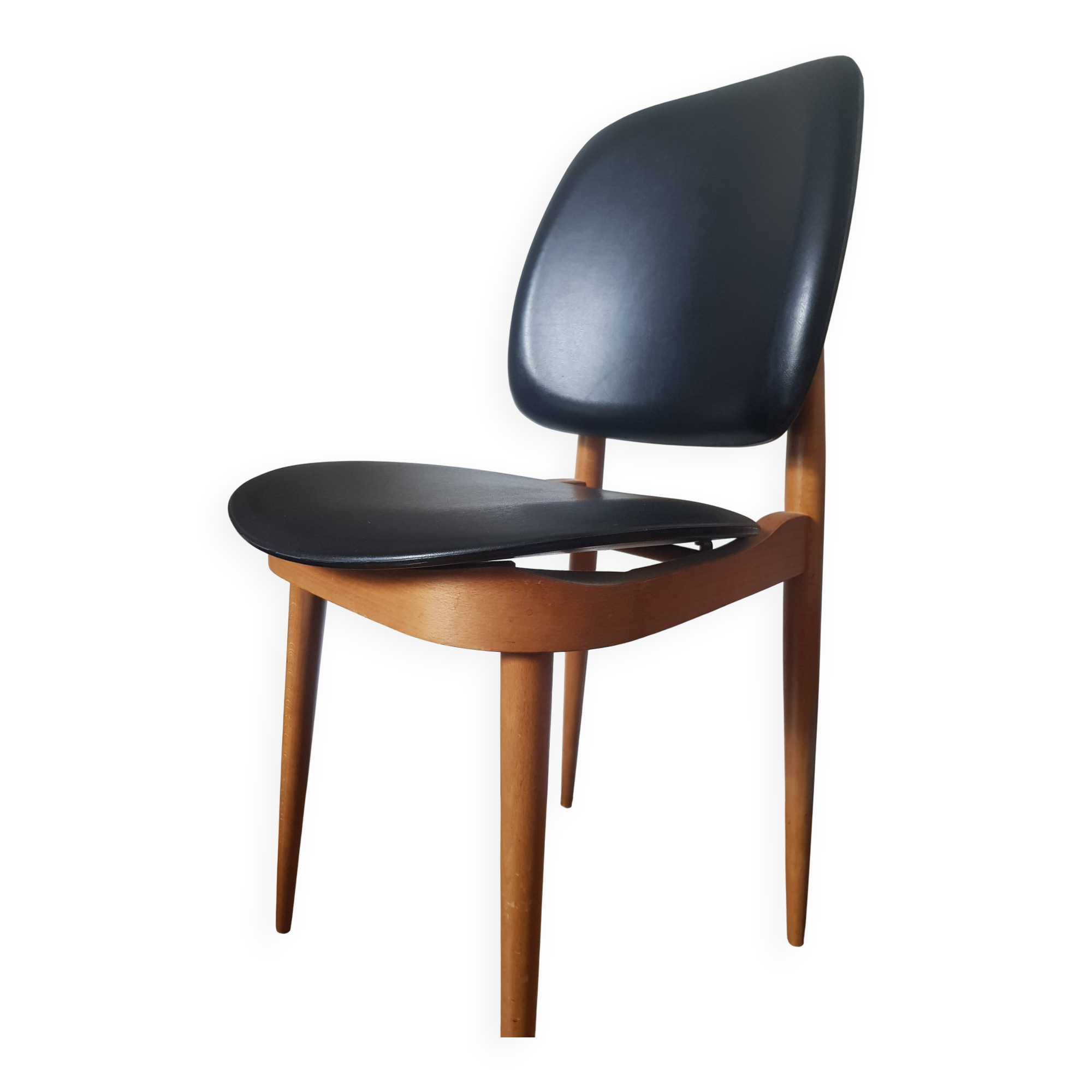 Pegase chair by Pierre Guariche