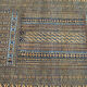 Authentic 1950 Persian rug with fine 135cm x 96cm motifs