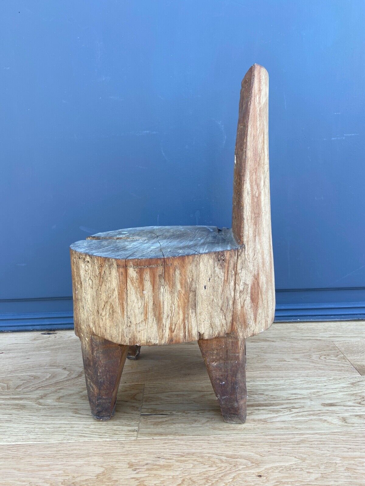 Brutalist africanizing wooden stool carved in the xxth mass