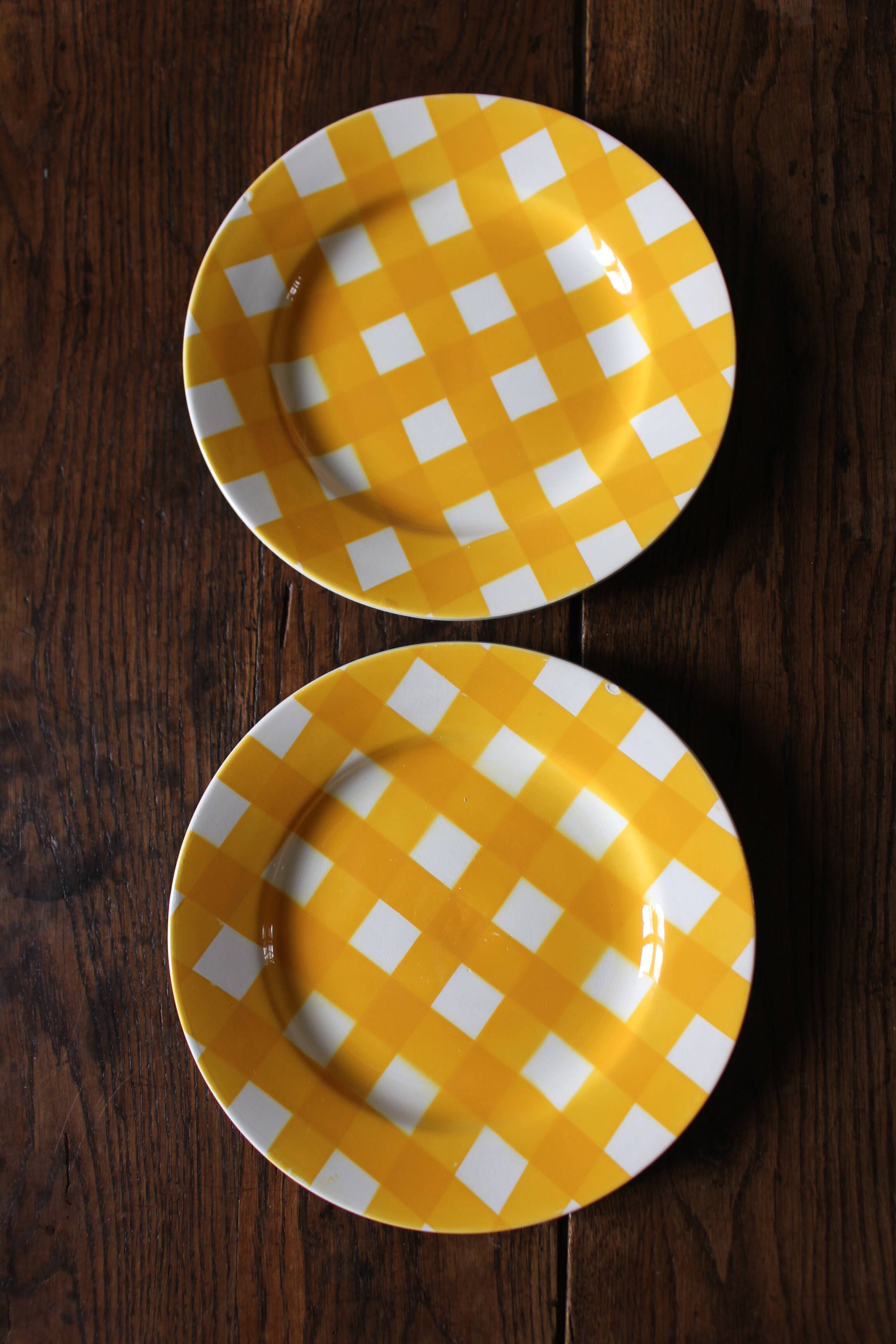 A Lot of 4 Yellow Orange Digoin Sarreguemines Scottish plates