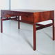 Bureau danois modèle Jakaranda palissandre par Arne Wahl Iversen pour Vinde années 1960