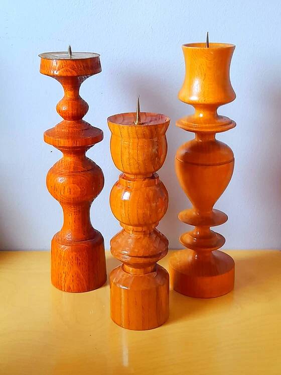 Bougeoirs scandinaves en bois