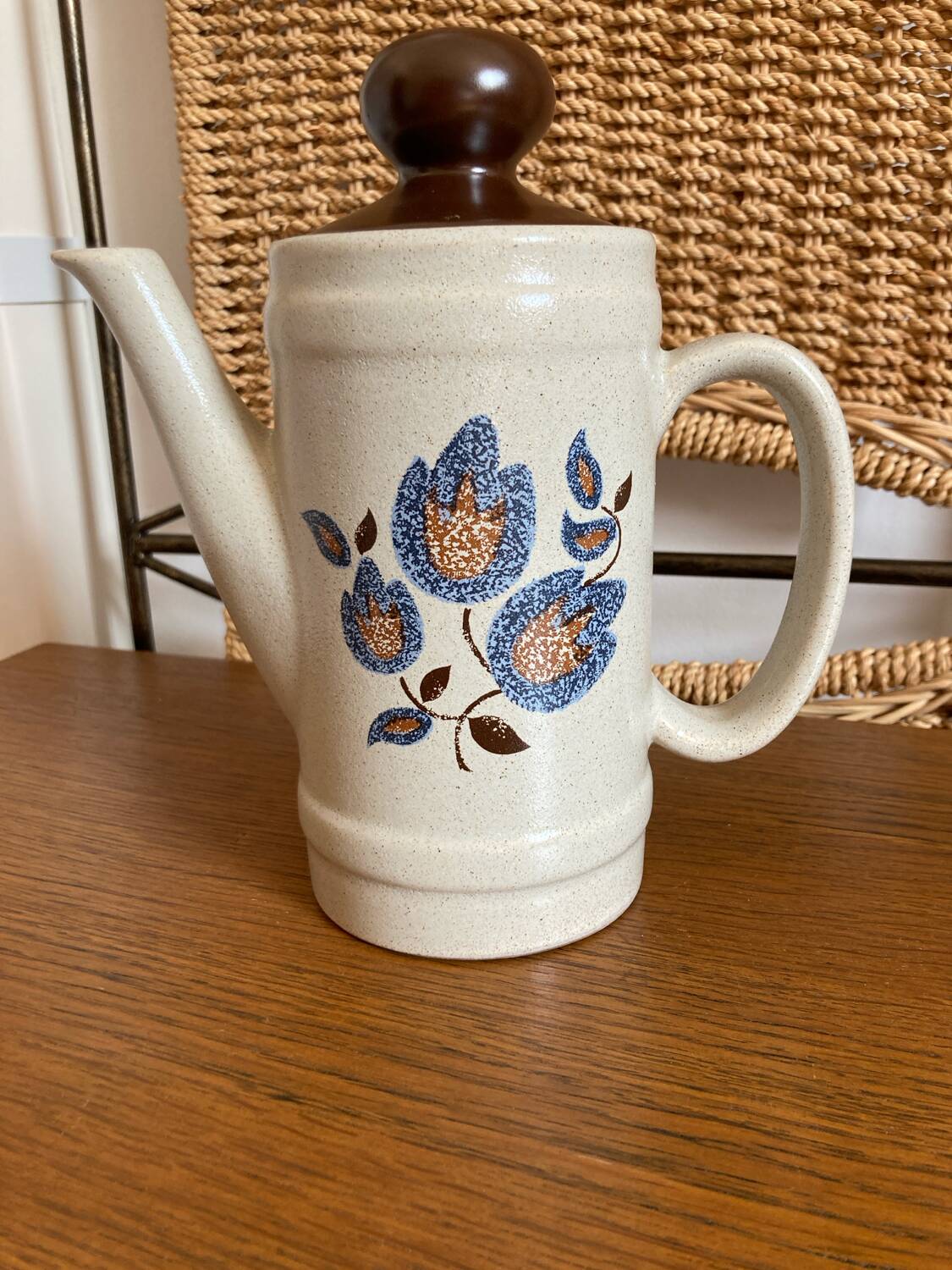 Nomar Jet stoneware coffee pot