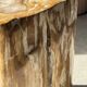 Table d'appoint en bois pétrifié orange doré et blanche ovale H46 D38 - 333