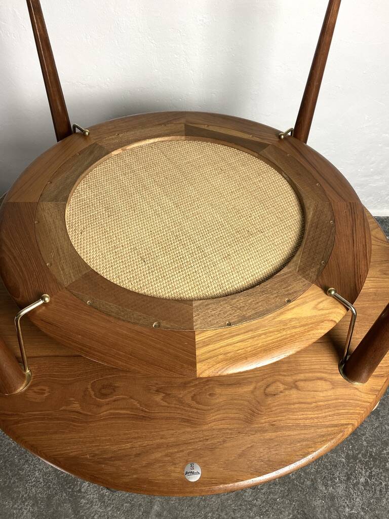 Scandinavian coffee table in teak, design by P. Hvidt & O. Mølgaard-Nielsen, 1960.