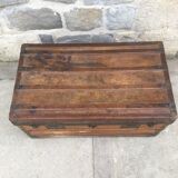 Travel trunk 1900 leather and wood