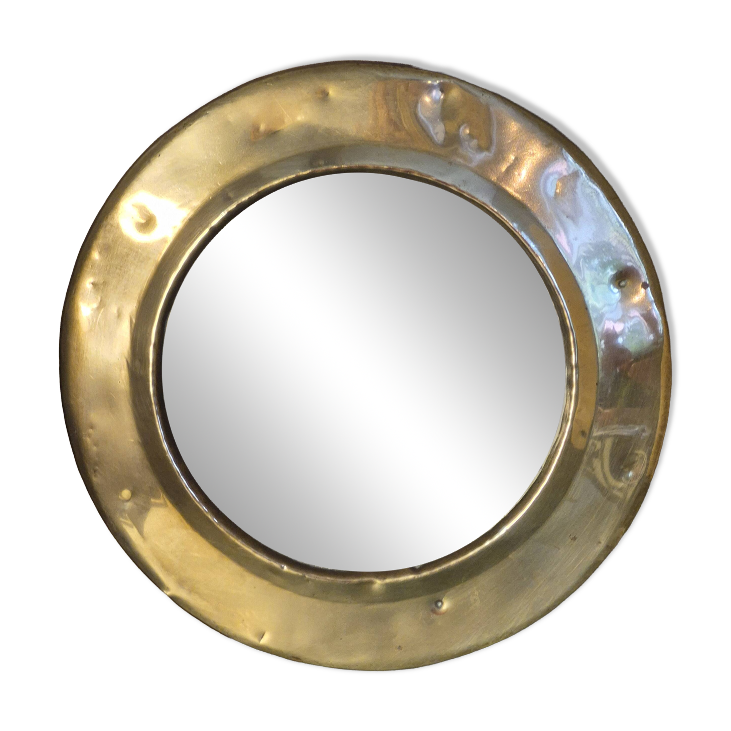 Round mirror