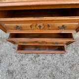 Oak chest of drawers