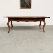 Table, drapière en noyer, XIXème s.
