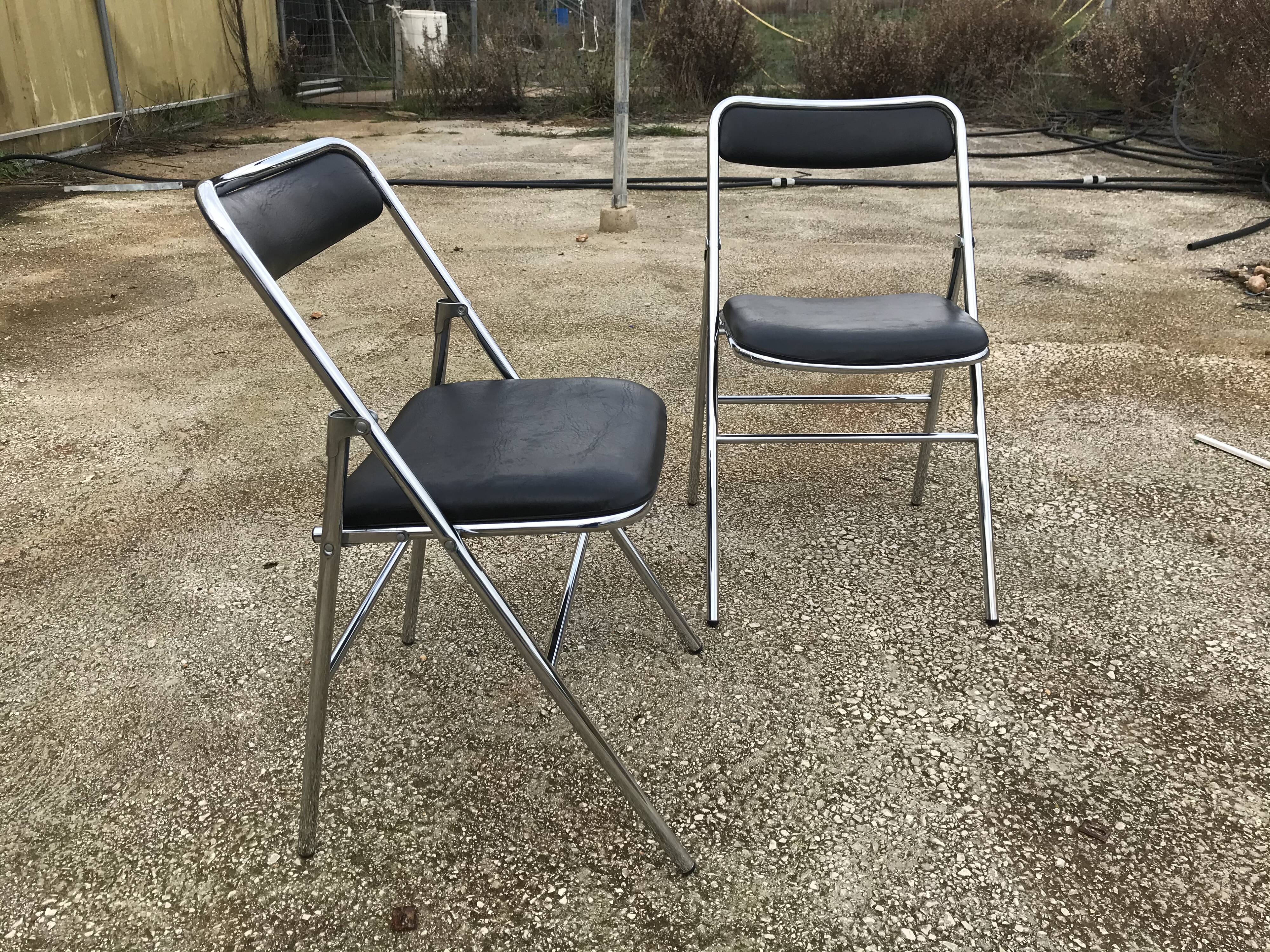 70s TBE folding chairs