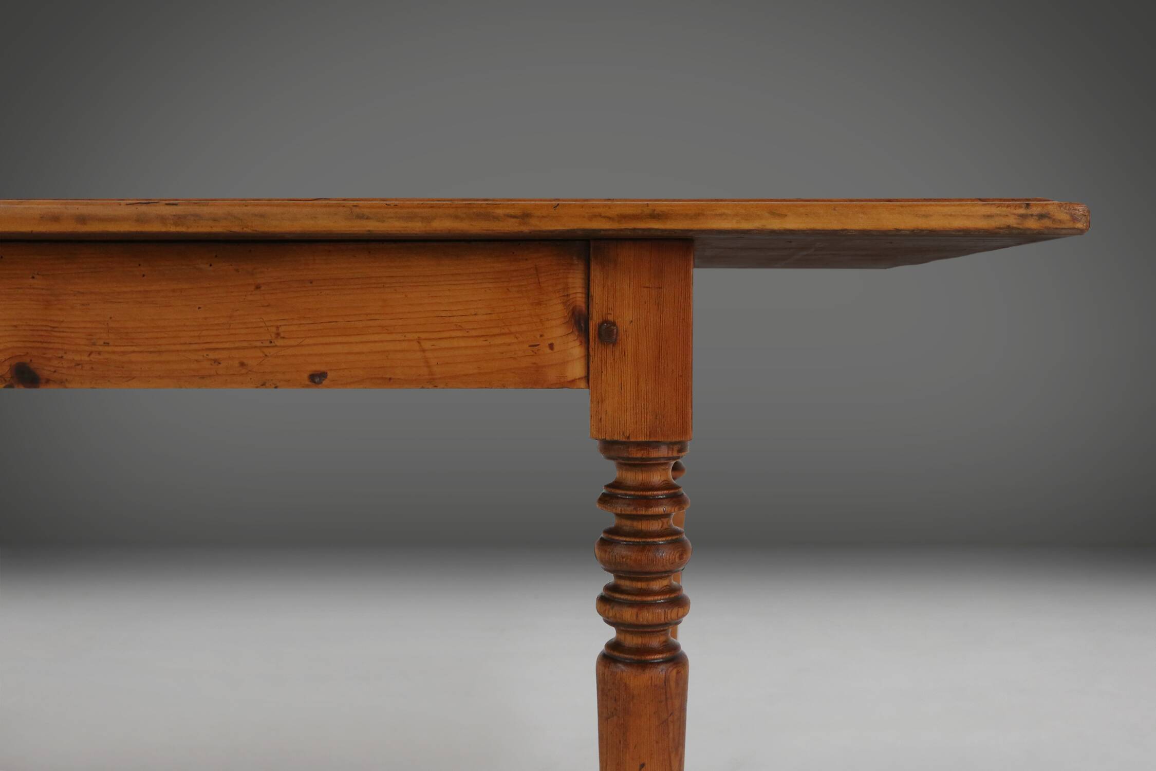Large French rustic farmhouse table 19th century