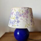 Lampe à poser vintage bleu marine et abat-jour à fleurs