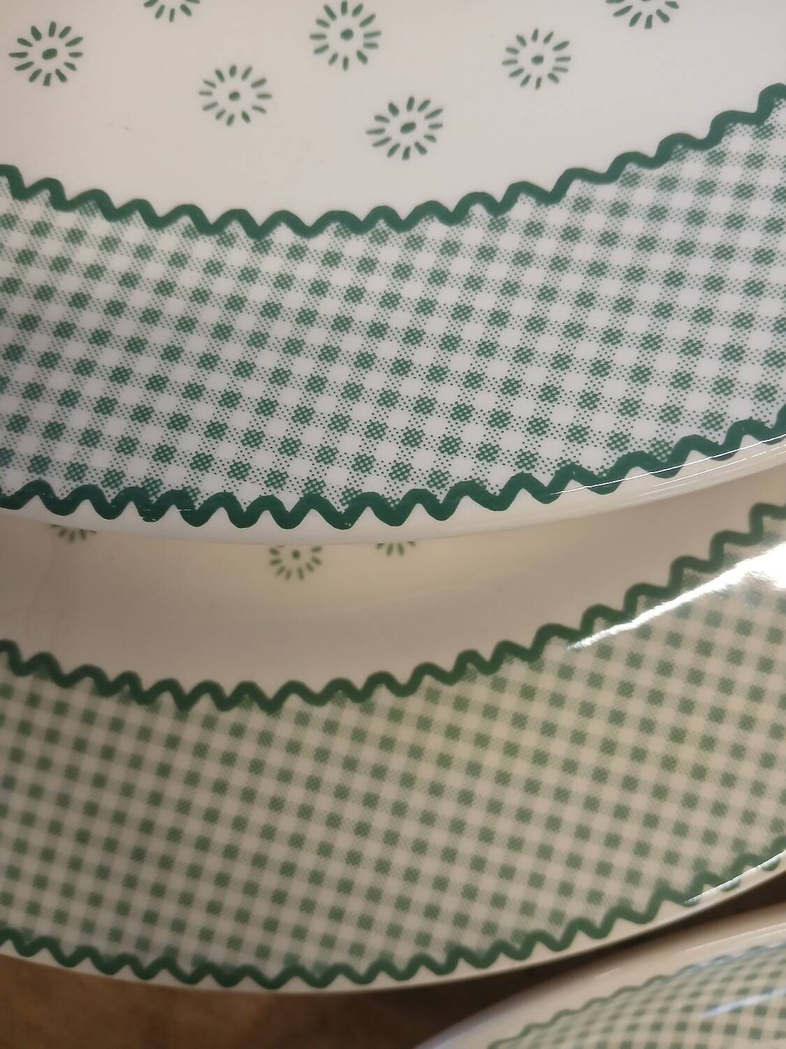 Set of dishes, salad bowl, butter dish Geneviève Lethu