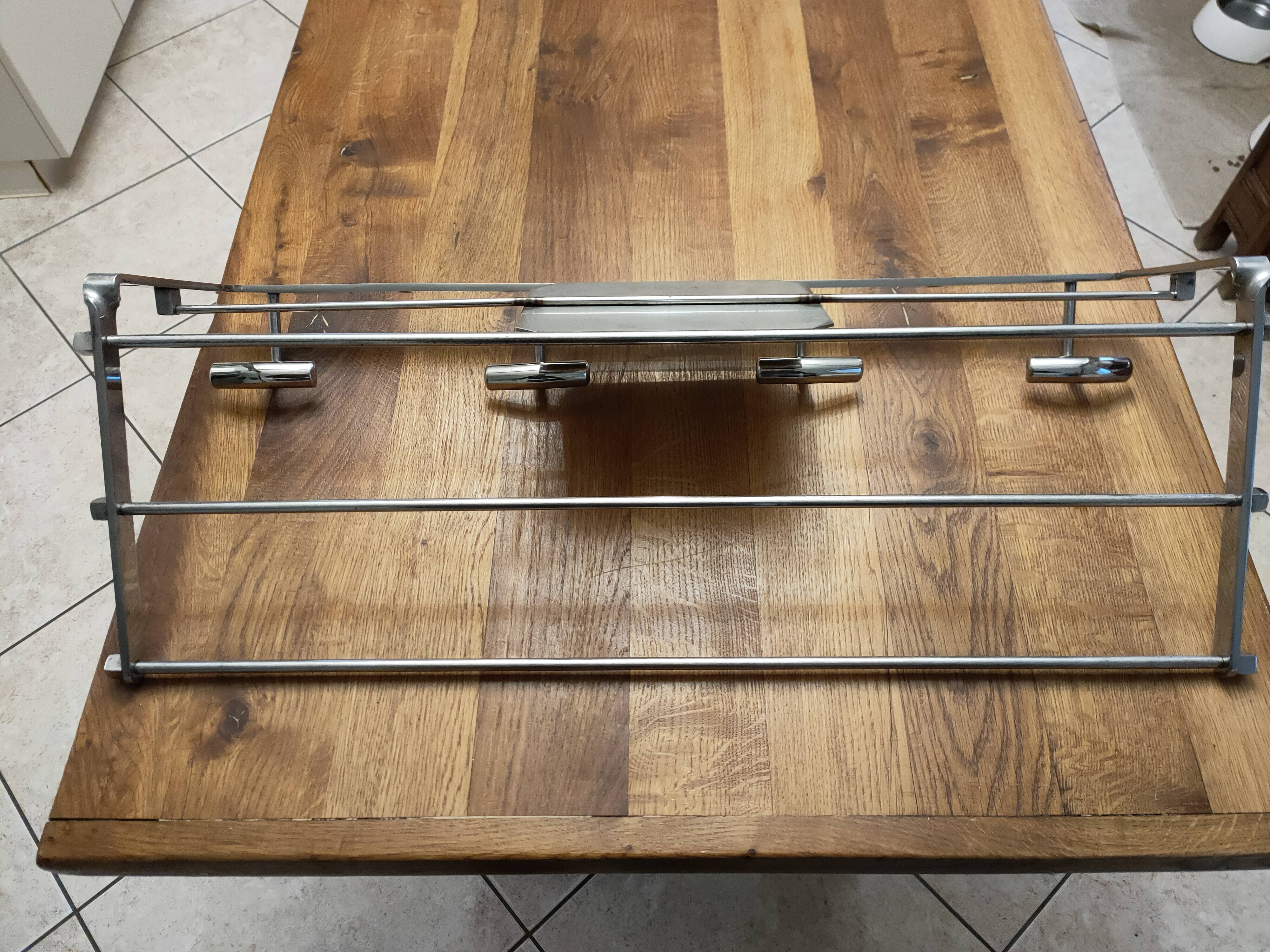 chrome coat rack with 4 hooks