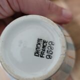 3 cups and digoin cups