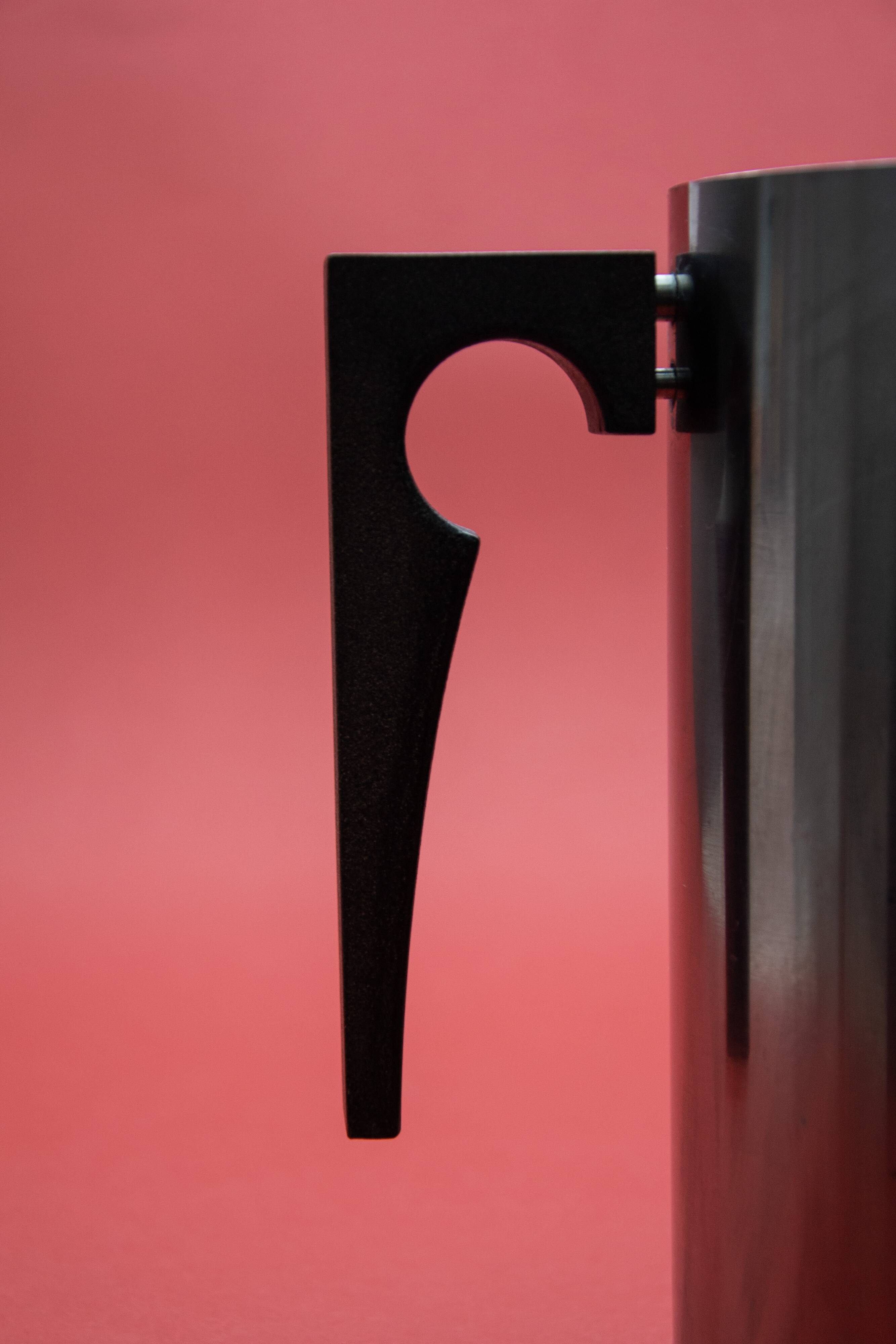 Carafe de service avec bec anti-glace Arne Jacobsen – Cylinda Line, 1967
