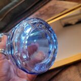 Vase en verre bleu facetté – Style Art Déco années  30's/40's