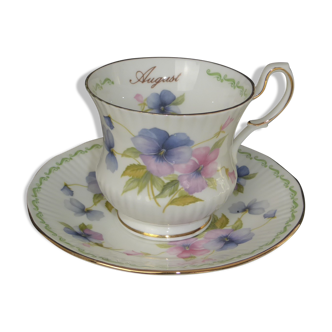 Tasse à thé et soucoupe porcelaine anglaise Queen's rosina China-Août+décor de pensées