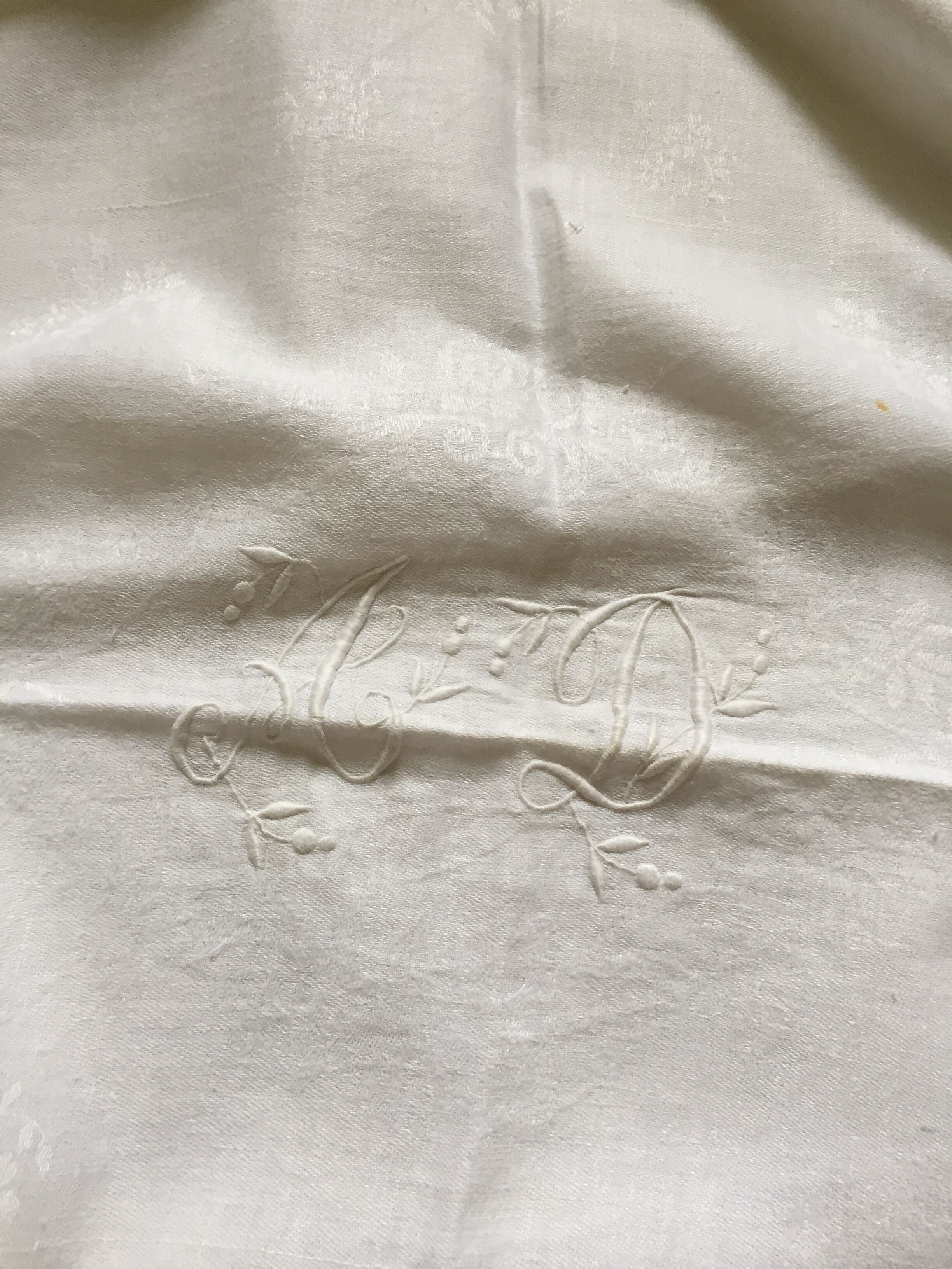 Old table set 12 napkins and tablecloth monogrammed AD