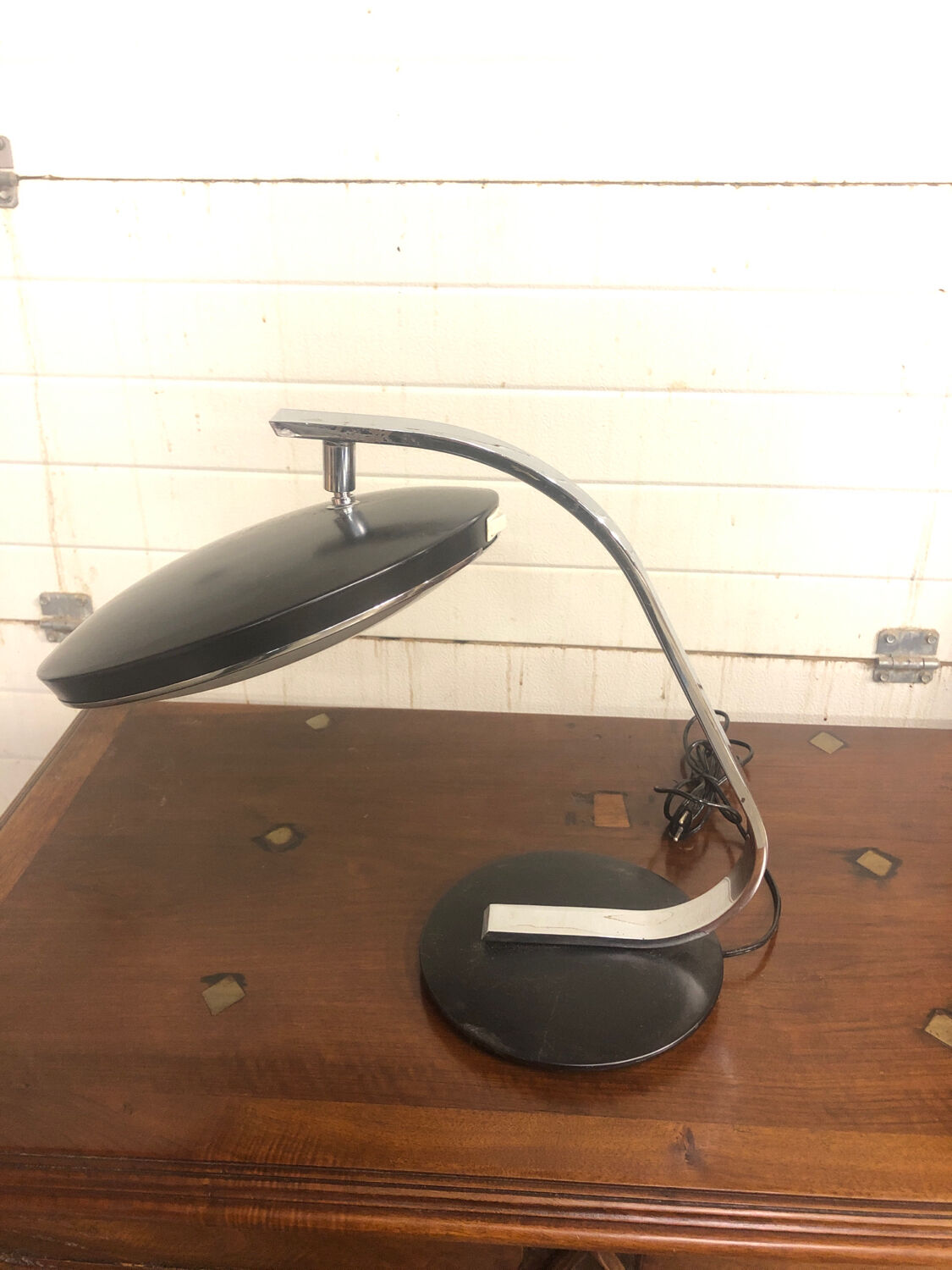 Desk lamp