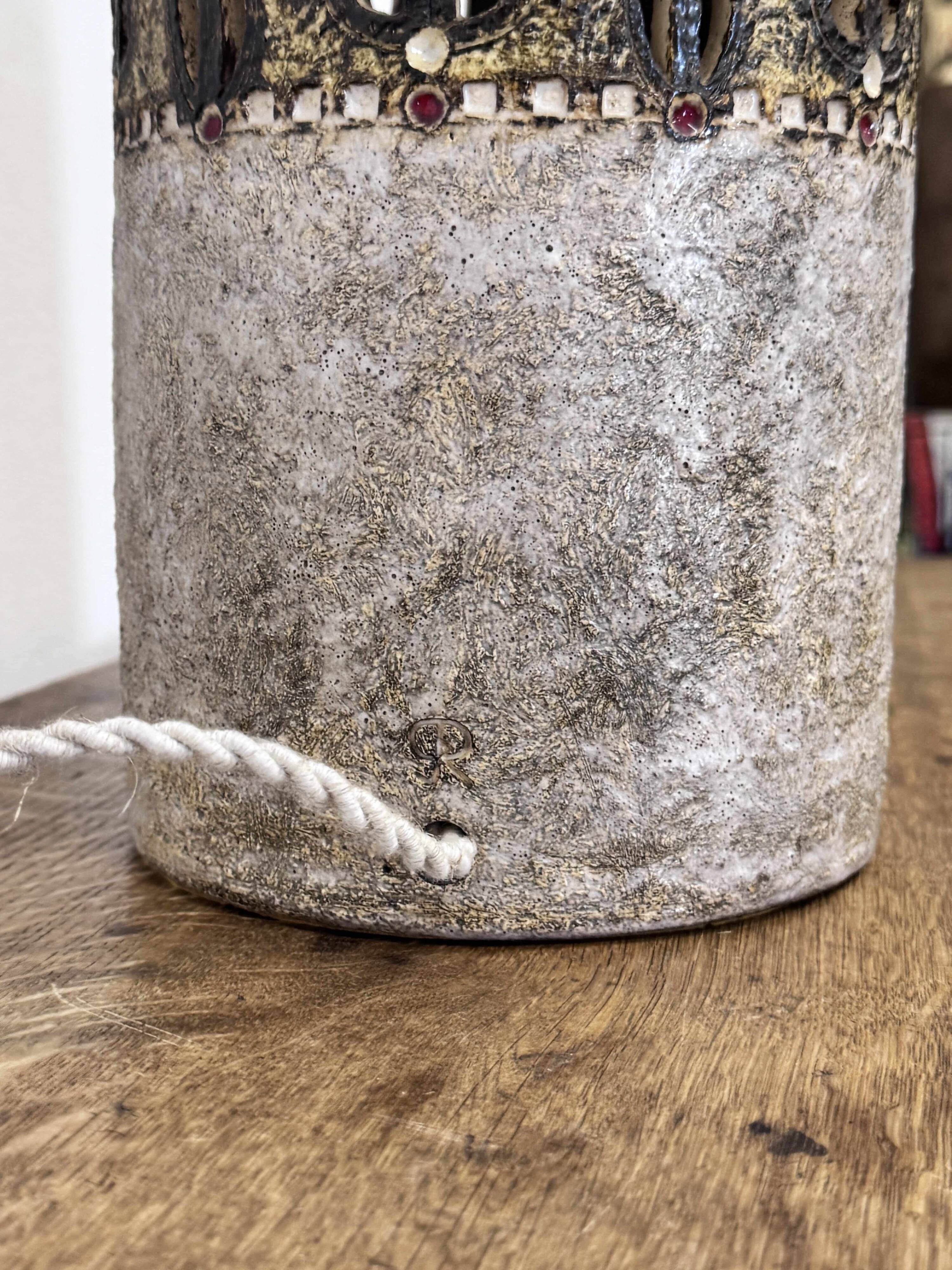 Raphael Giarrusso ceramic lamp with rope shade