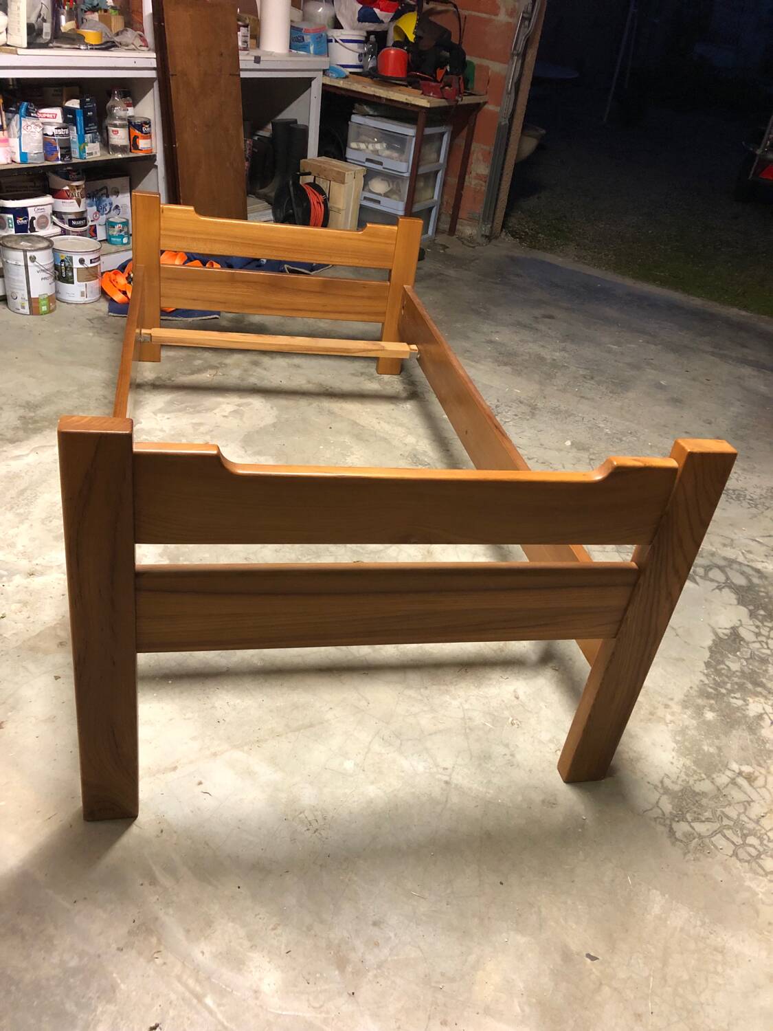 Maison Regain elm single bed