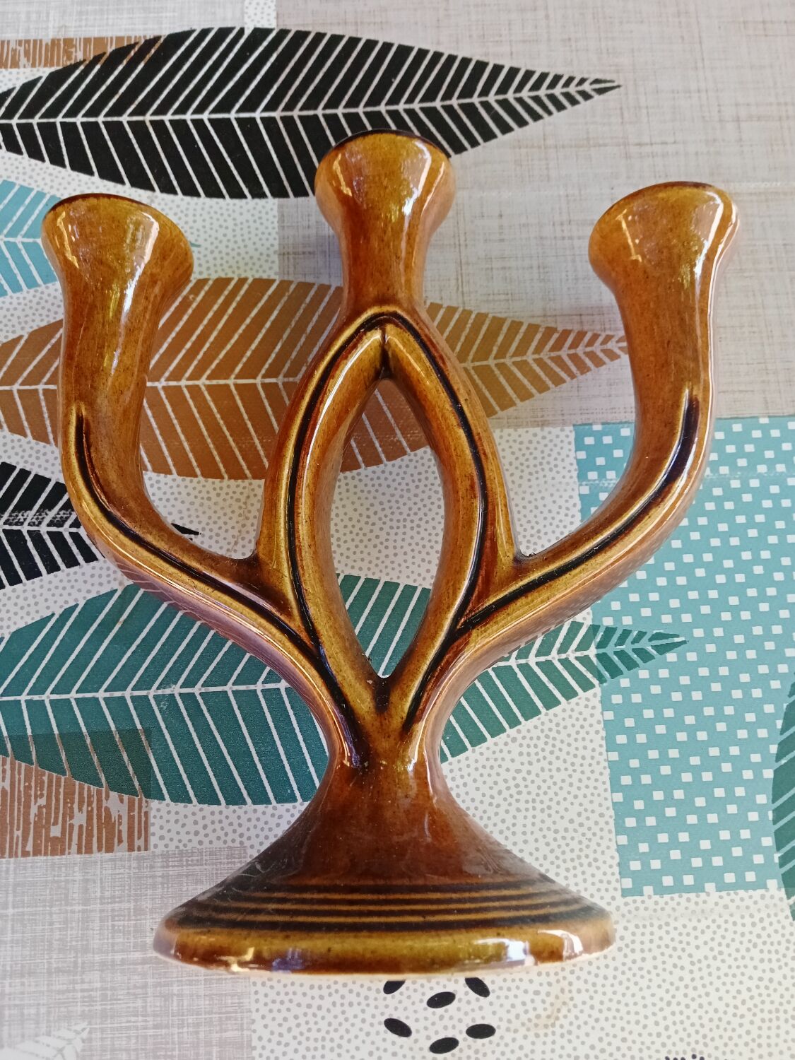 Ceramic candle holder
