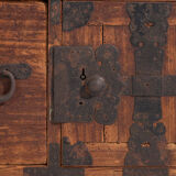 Old chest of drawers with small door – Meiji / Taishō period (c.1868-1926) #33