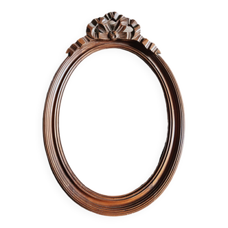 Cadre ovale en bois à ruban de style Louis XVI