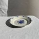 Decorative plate with blue flower pattern D25